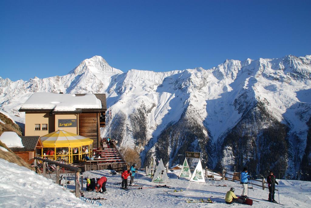 Alpenhotel Zur Wildi Lauchernalp Wiler المظهر الخارجي الصورة