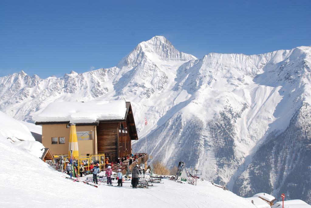 Alpenhotel Zur Wildi Lauchernalp Wiler المظهر الخارجي الصورة